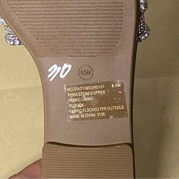 NEW Steve Madden McGrady Sandals Rhinestone Embellished Slide Metallic Silver - Picture 7 of 8